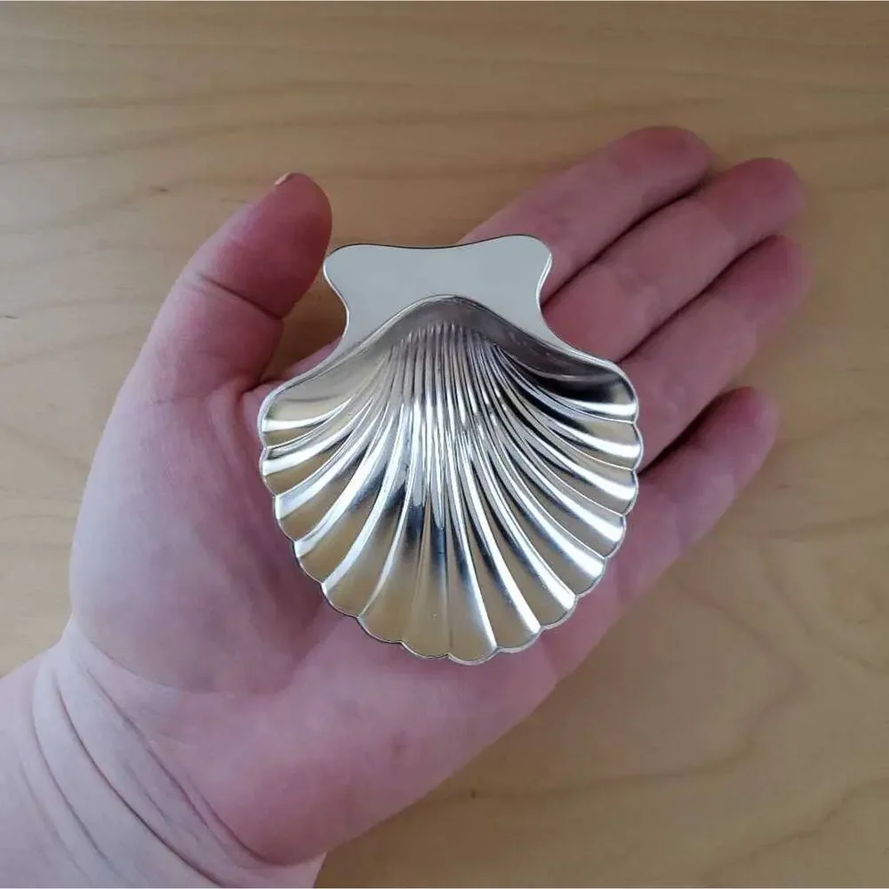 Tiffany & Co Clam Sea Shell Dish Sterling Silver Footed Collectible Decor